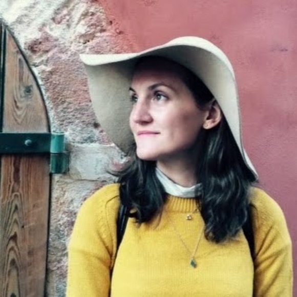 Meet your Posher, Lauren - Picture 1 of 1